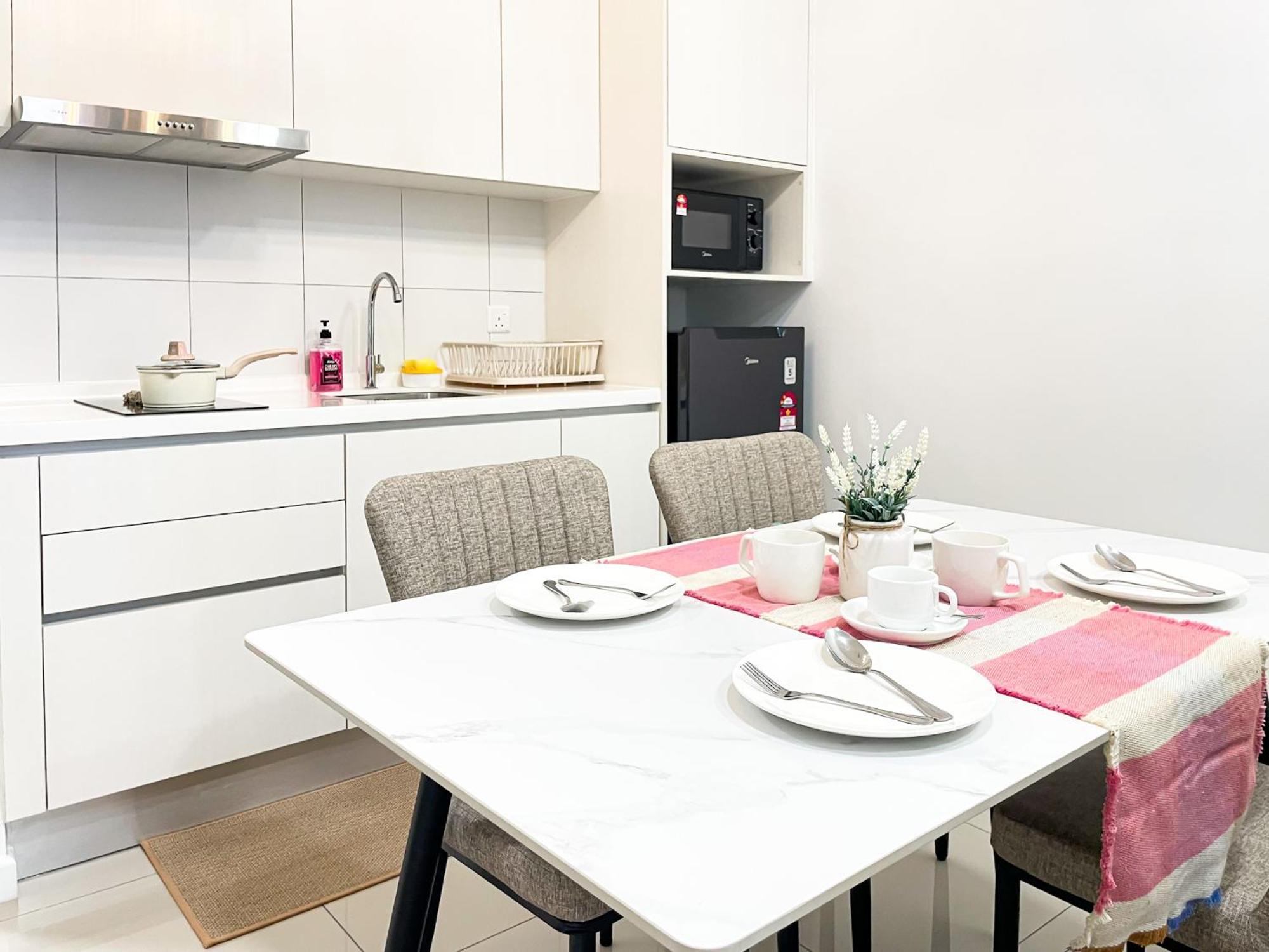 The Chambers Apartment *